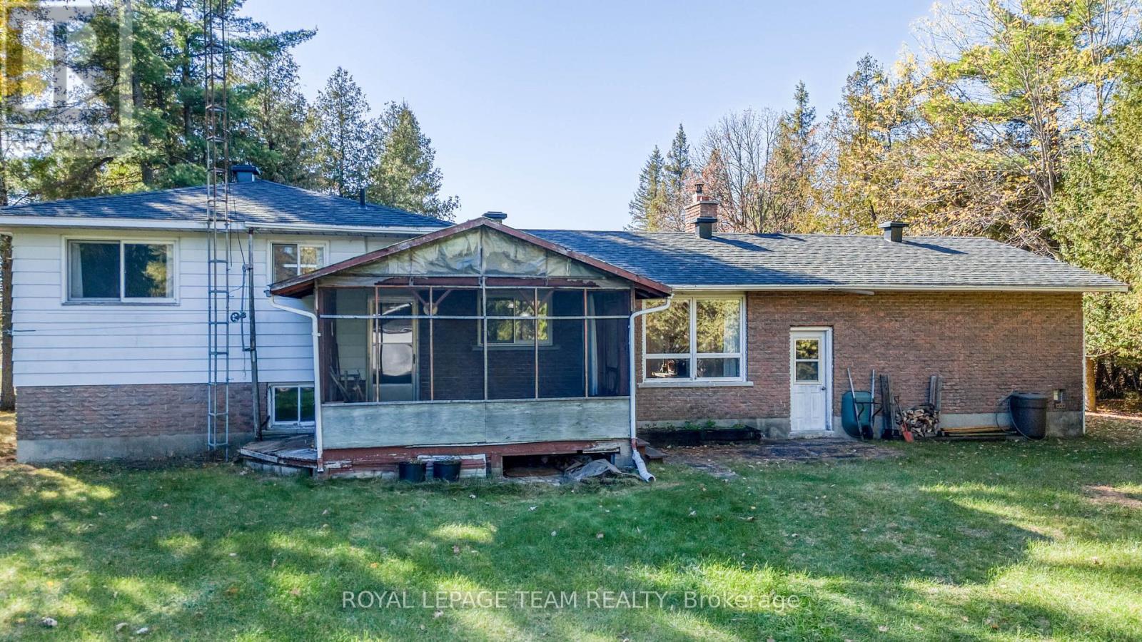 1674 Burnt Lands Road