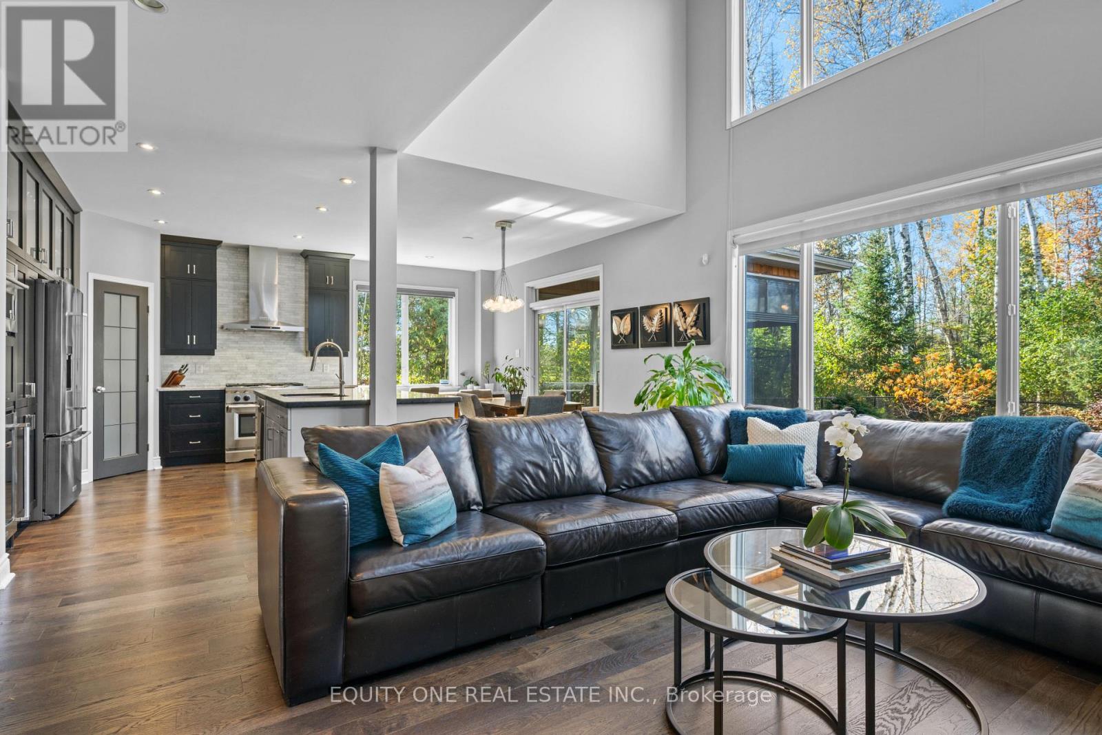 133 Arbourbrook Boulevard