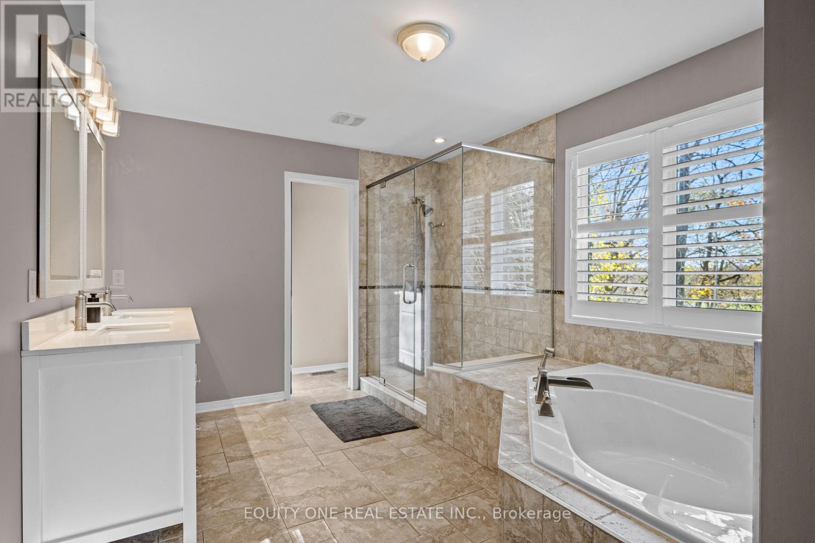 133 Arbourbrook Boulevard