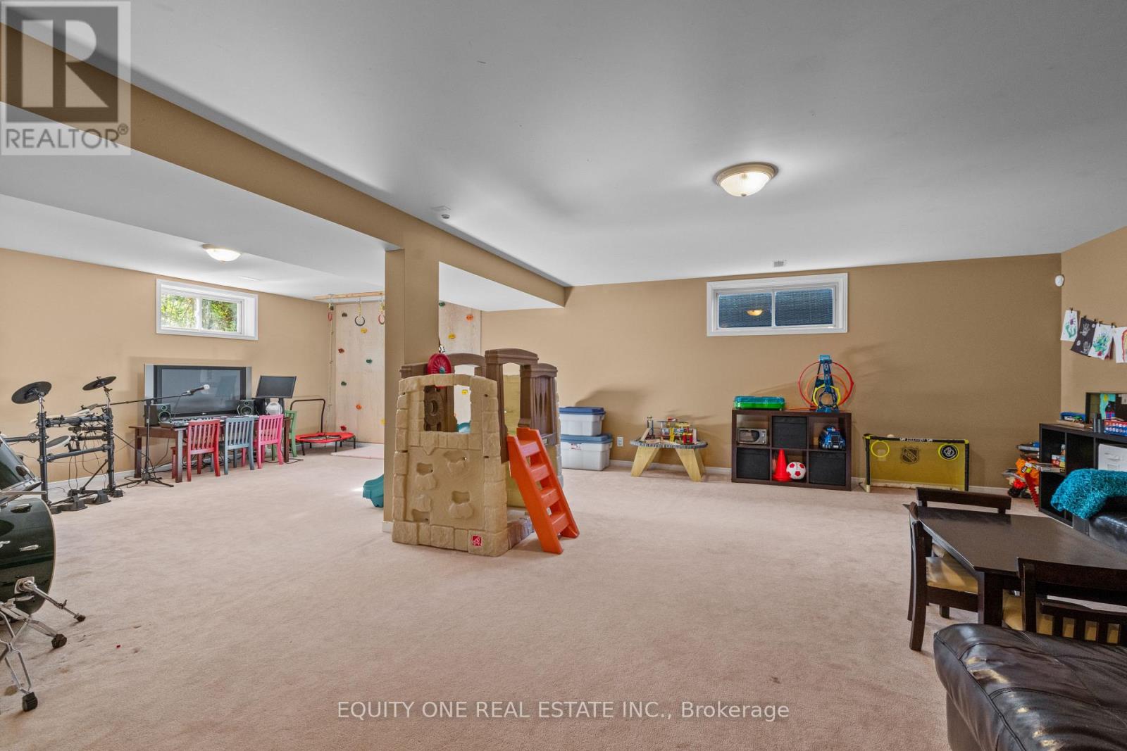 133 Arbourbrook Boulevard