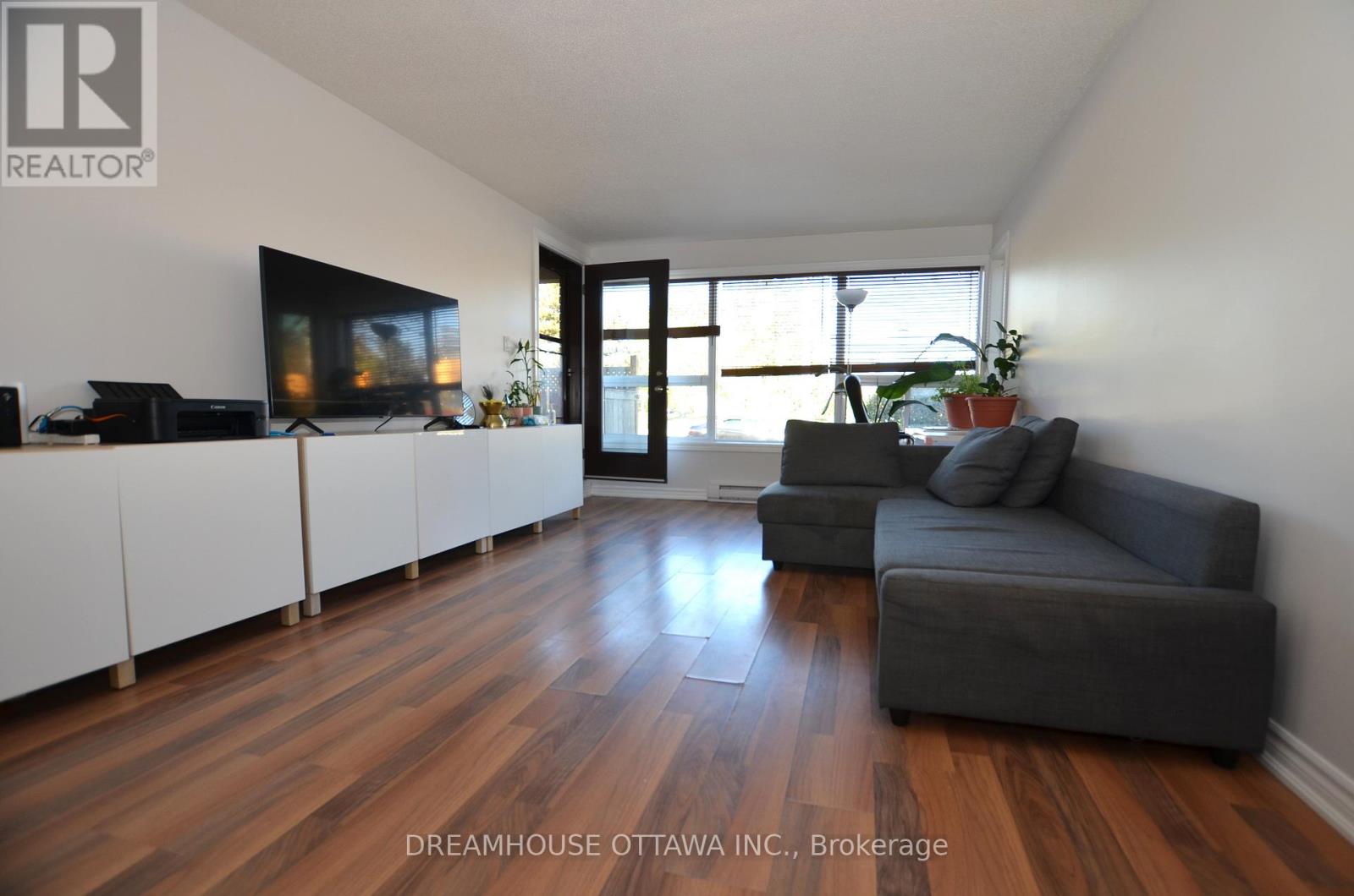 107 - 1490 Heron Road