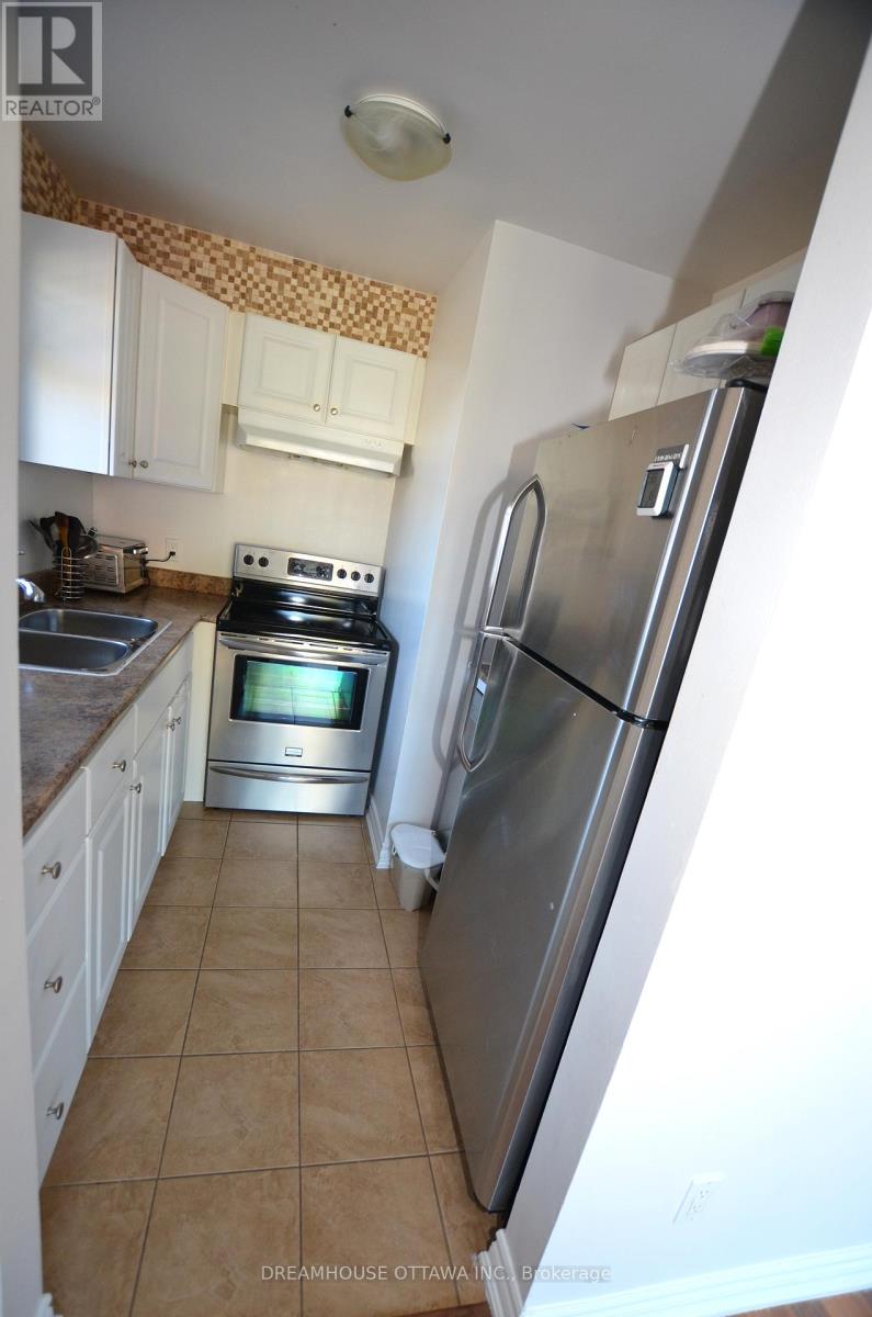 107 - 1490 Heron Road