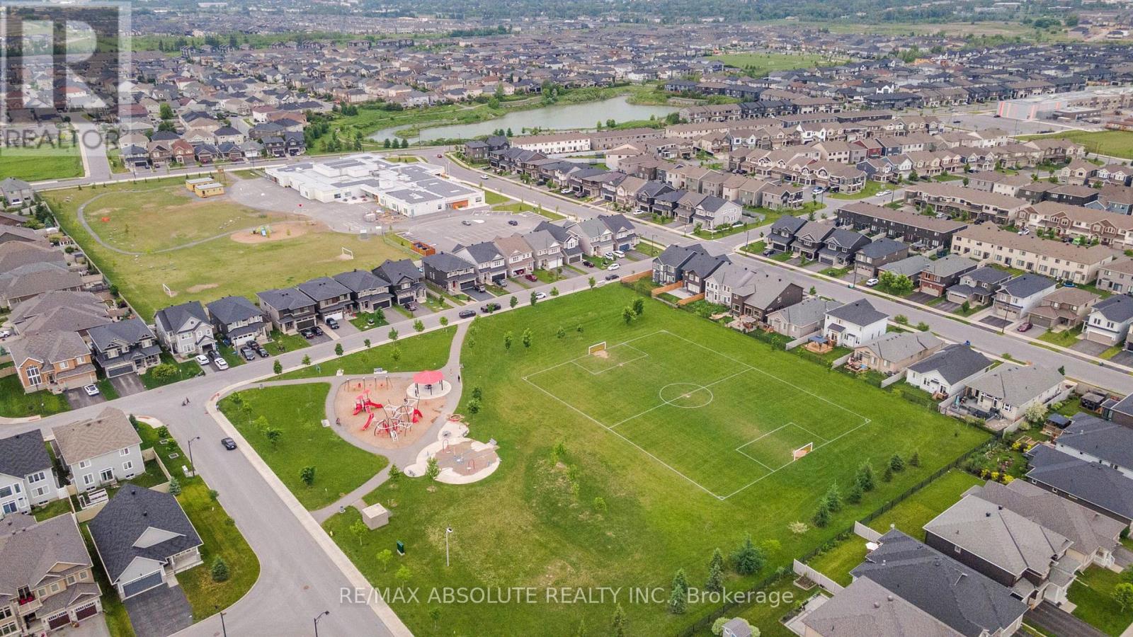 302 Haliburton Heights