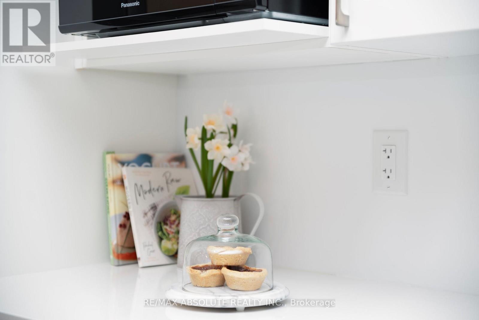 302 Haliburton Heights