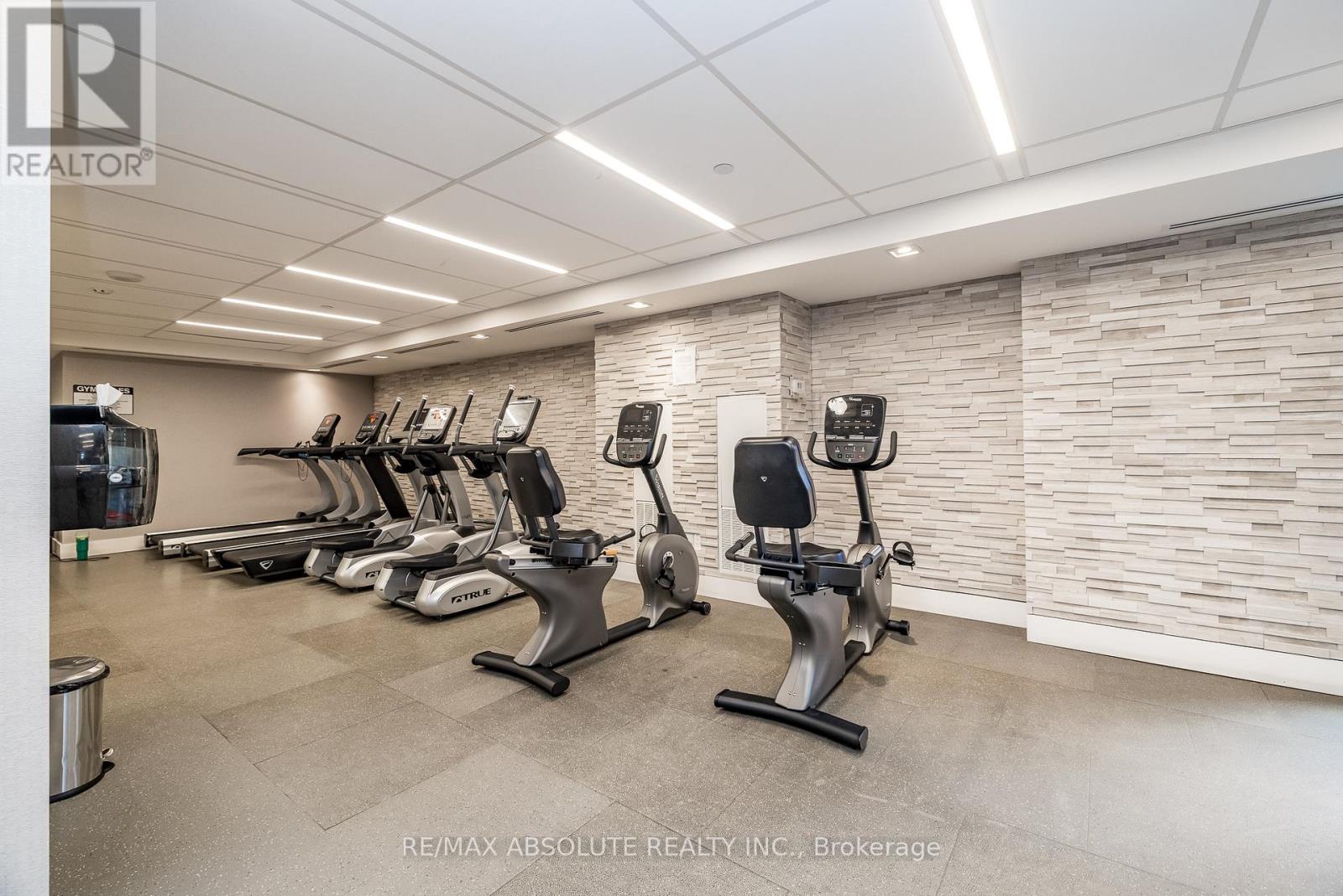 209 - 411 Mackay Street