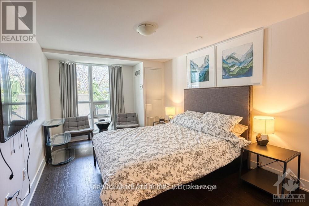 209 - 411 Mackay Street