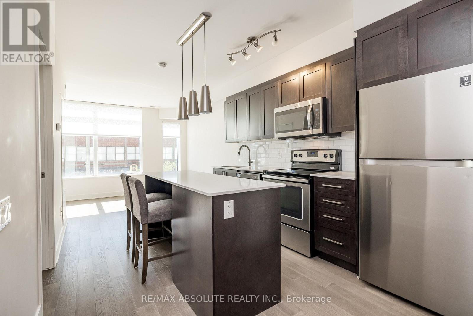 209 - 411 Mackay Street