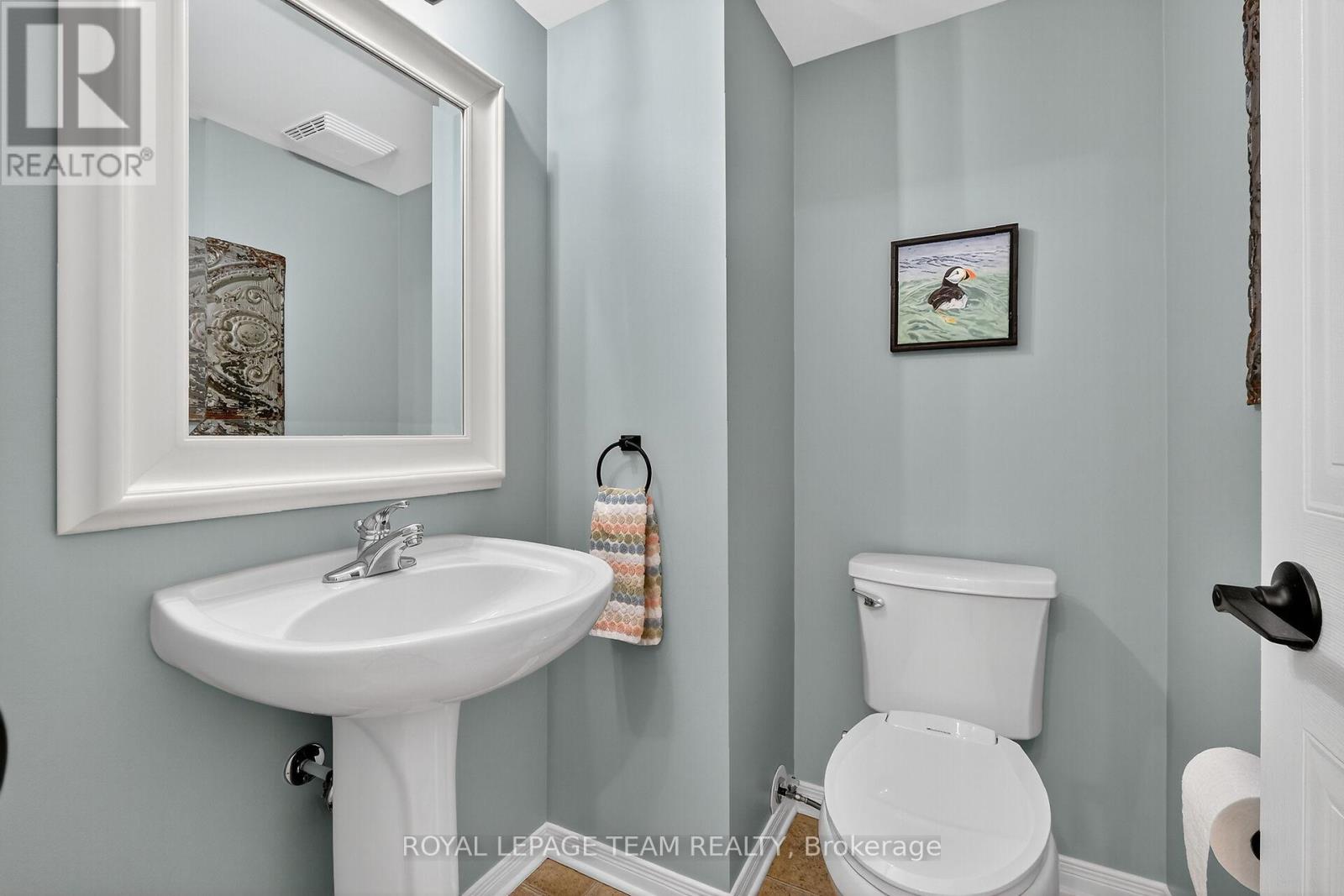 548 Lakeridge Drive Ne