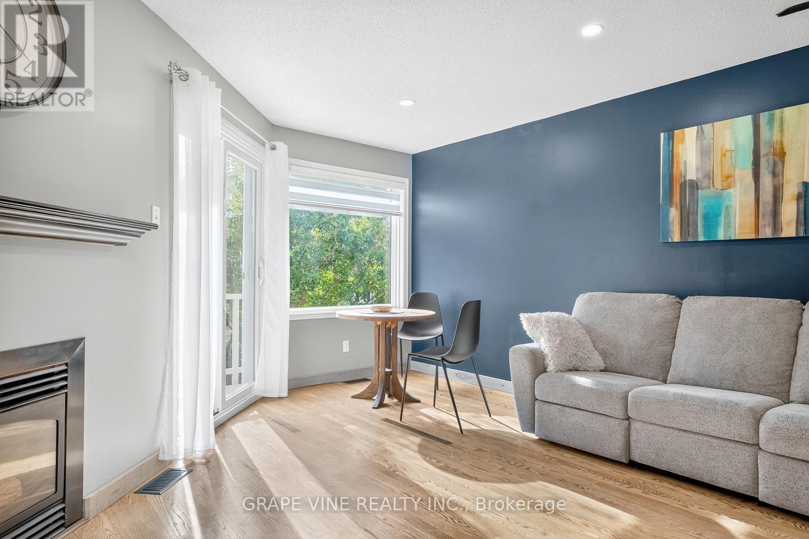 11 - 1400 Wildberry Court