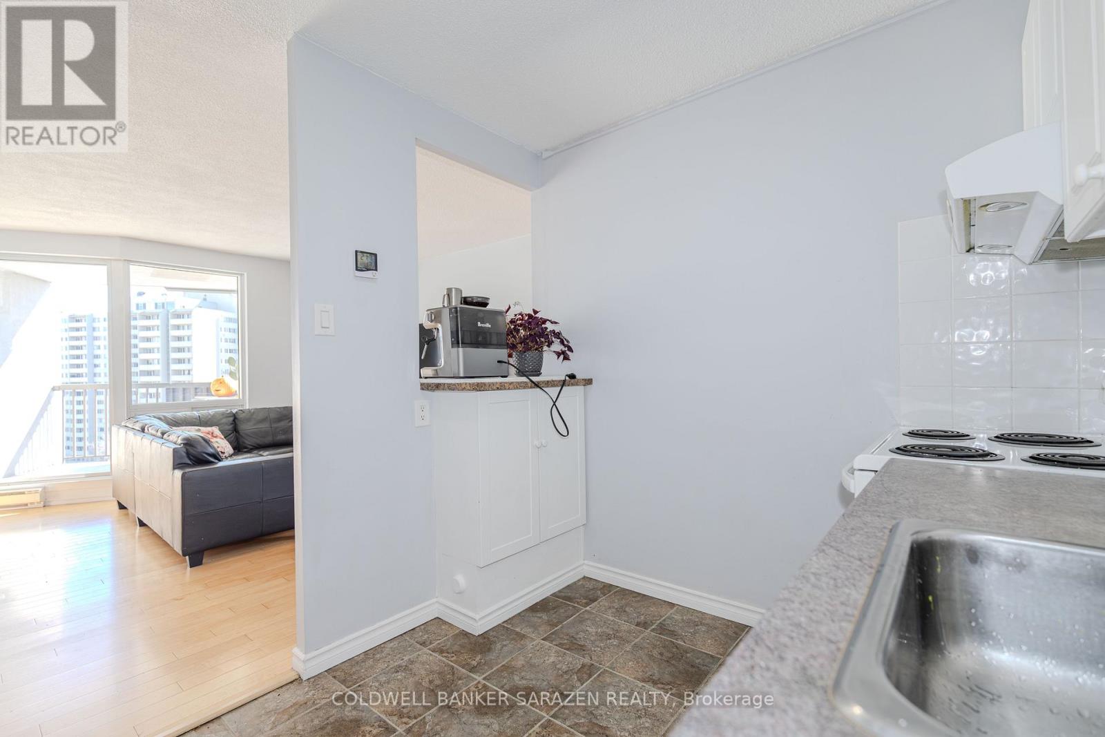 901 - 1380 Prince Of Wales Drive