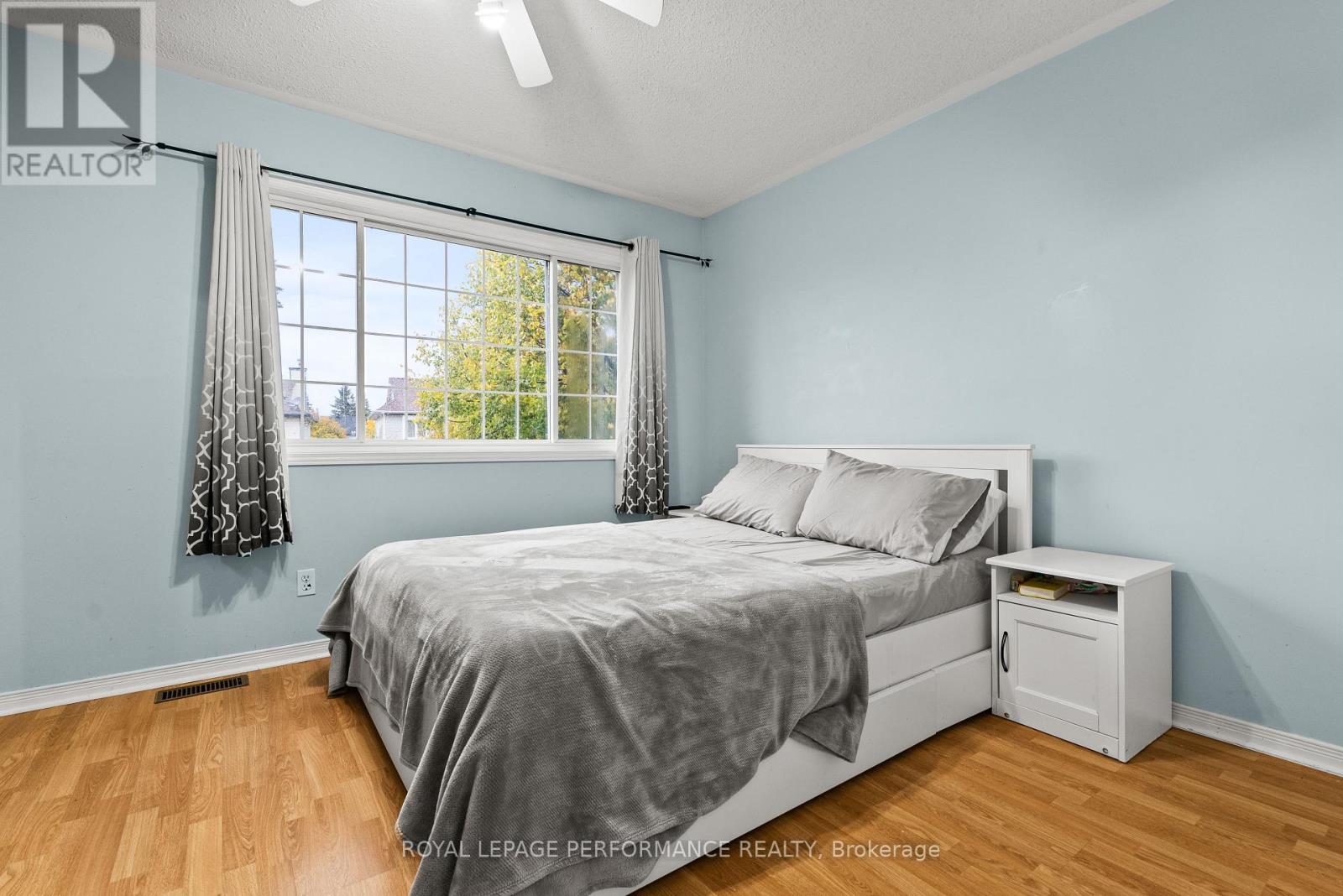 787 Hancock Crescent