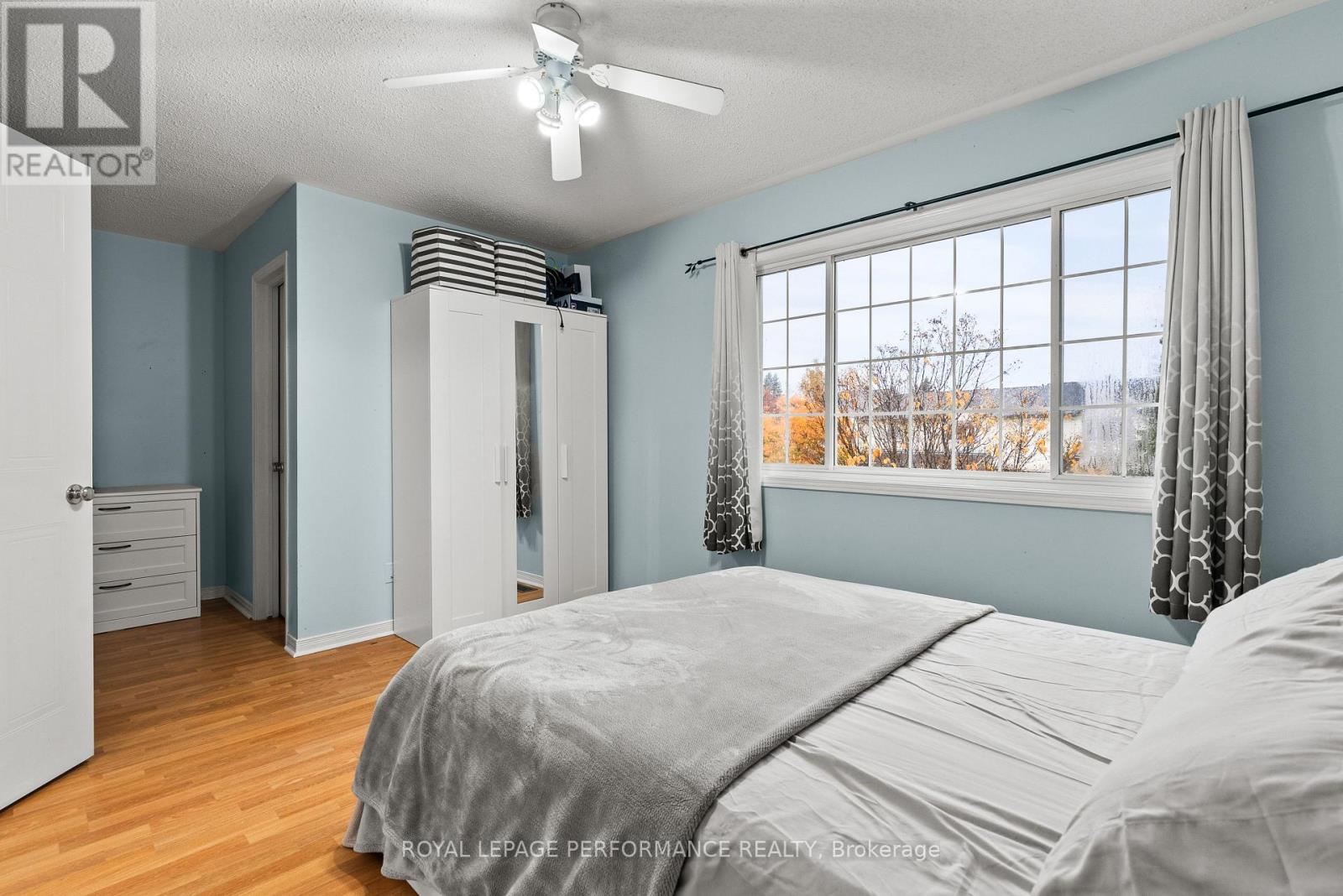 787 Hancock Crescent