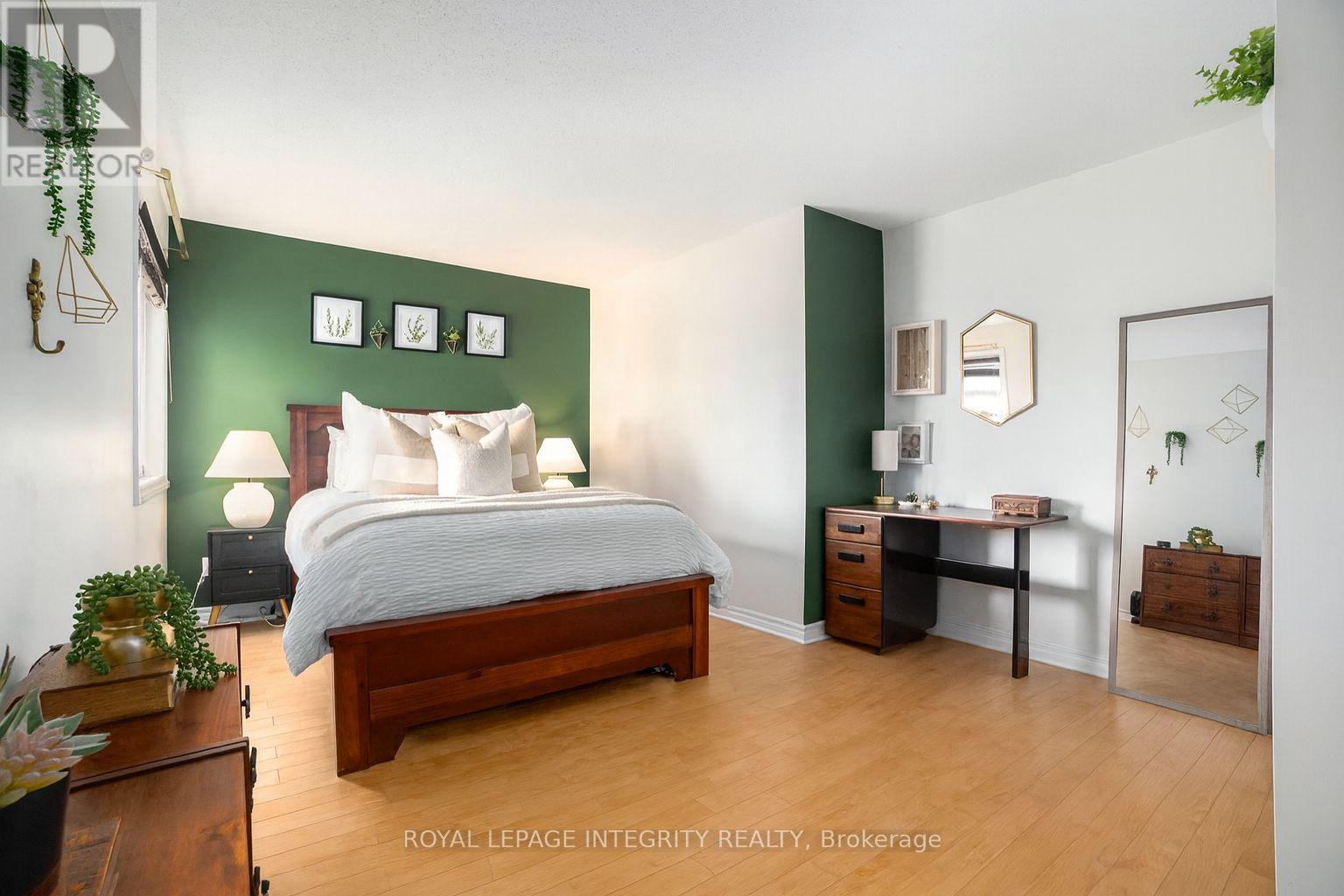 210 - 270 Lorry Greenberg Drive S