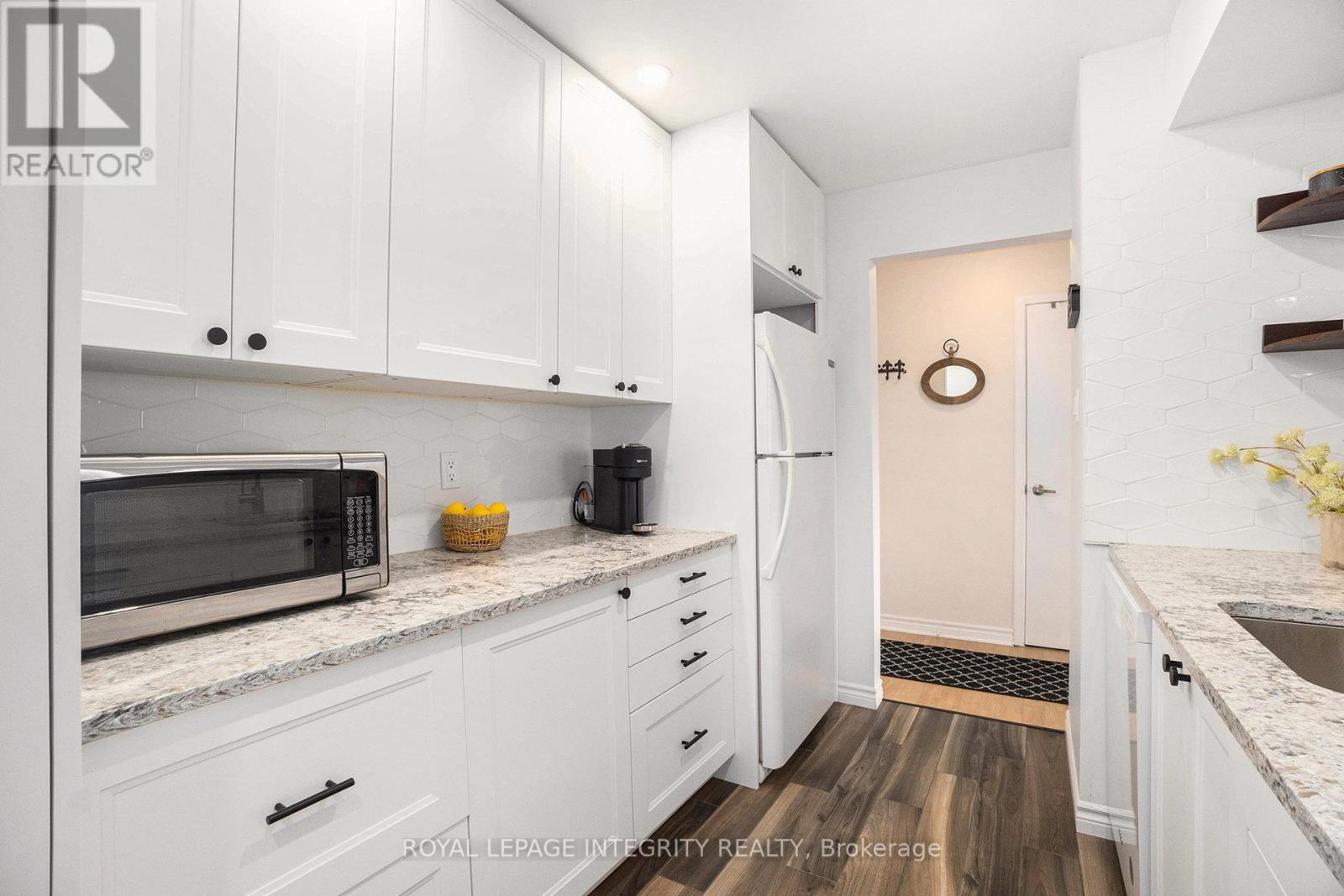 210 - 270 Lorry Greenberg Drive S