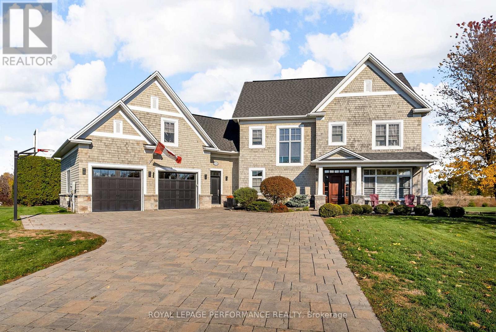 6721 Yacht Boulevard