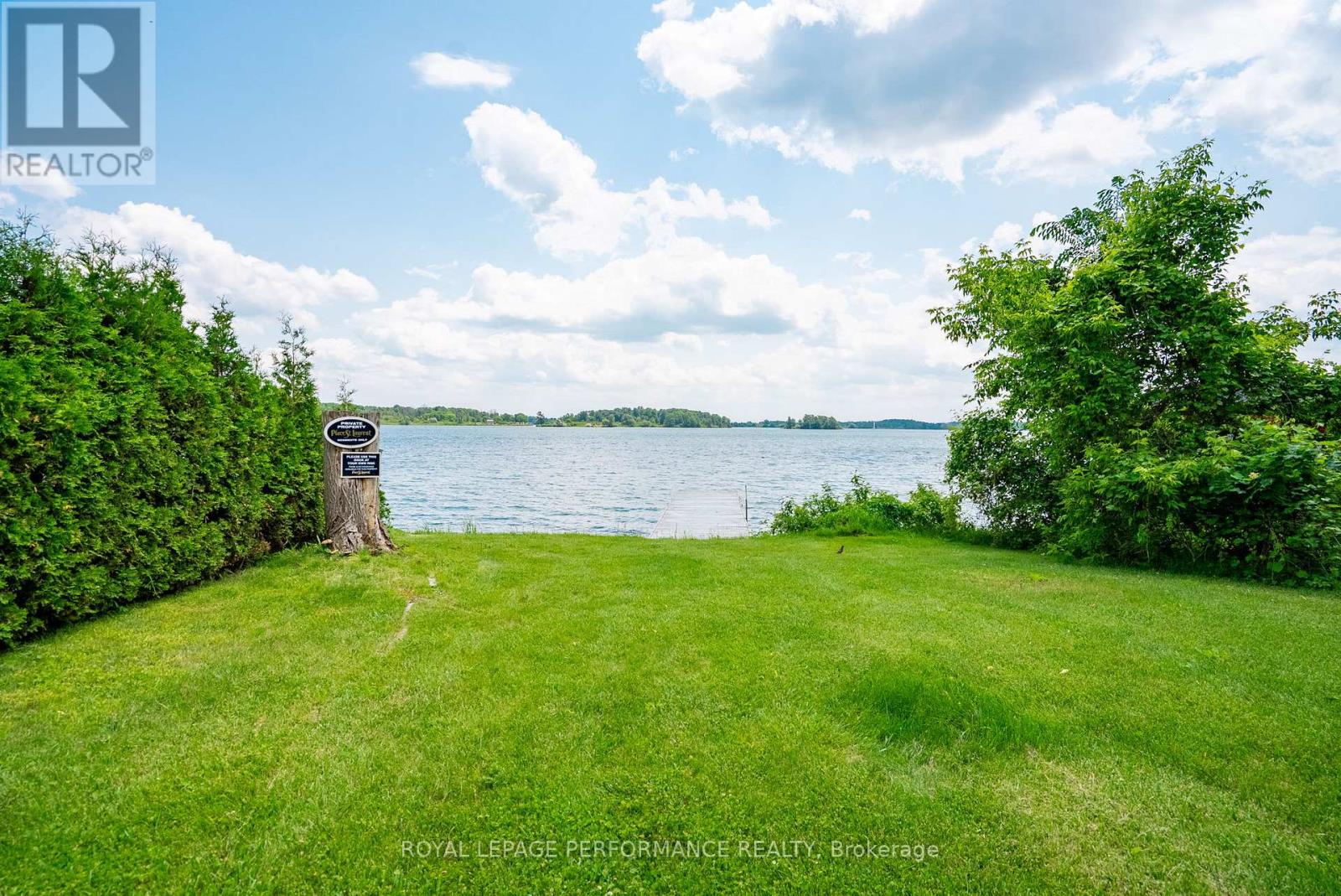 6721 Yacht Boulevard