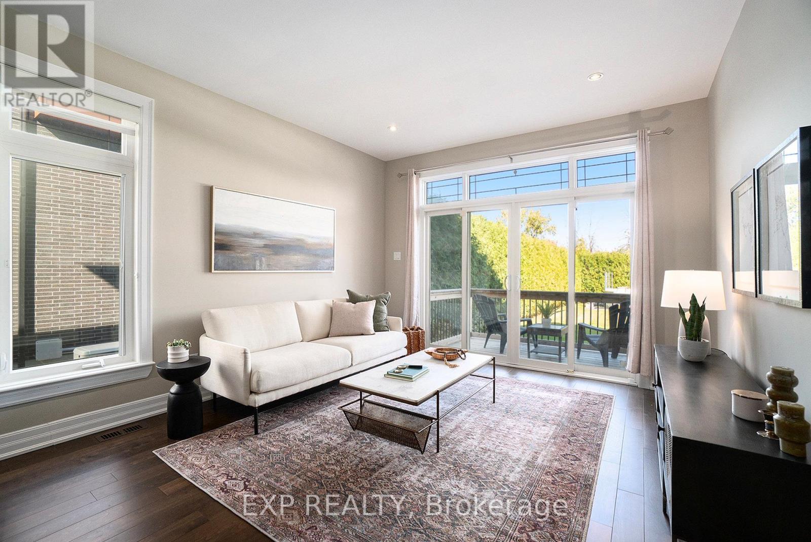 450 Lockmaster Crescent