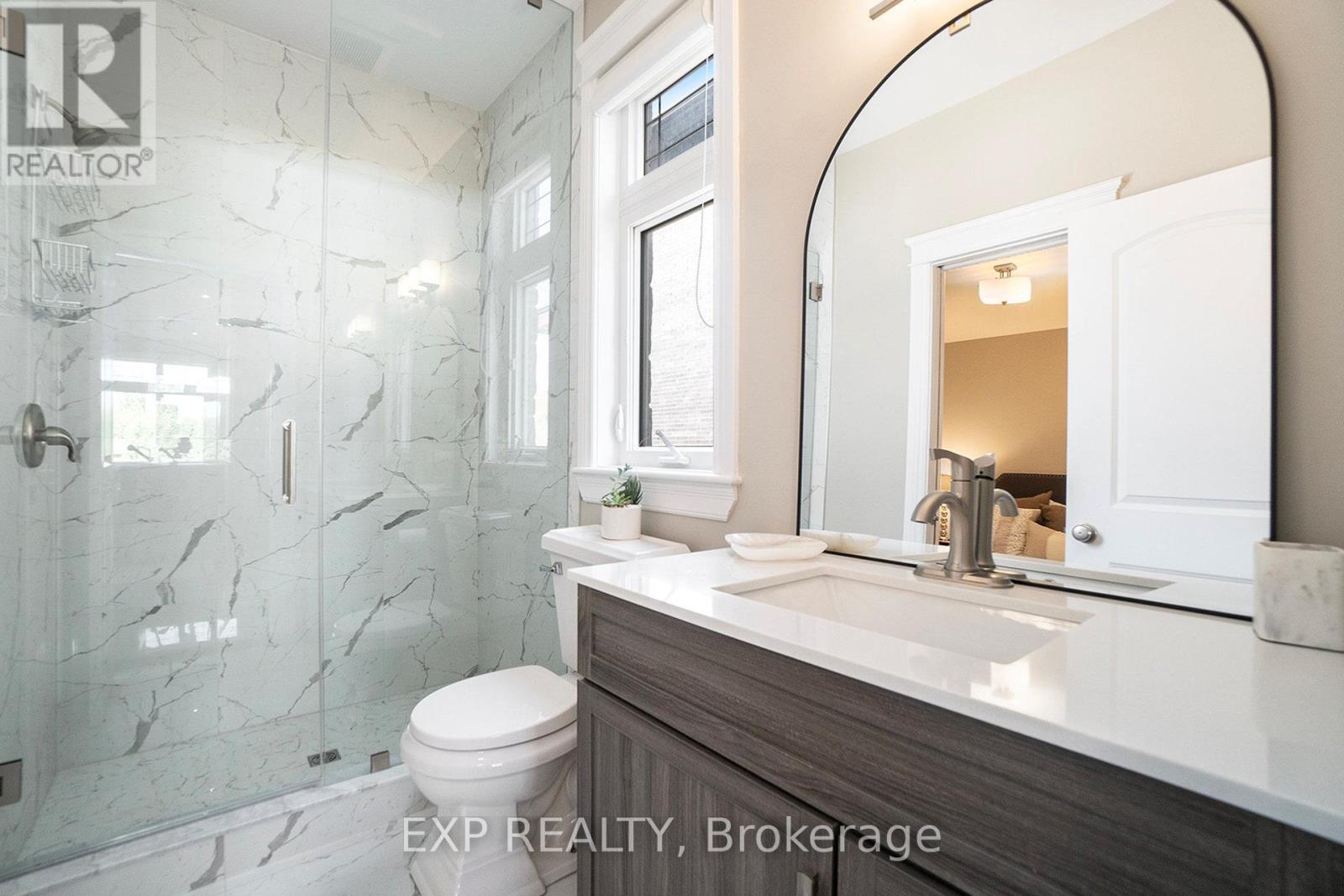 450 Lockmaster Crescent