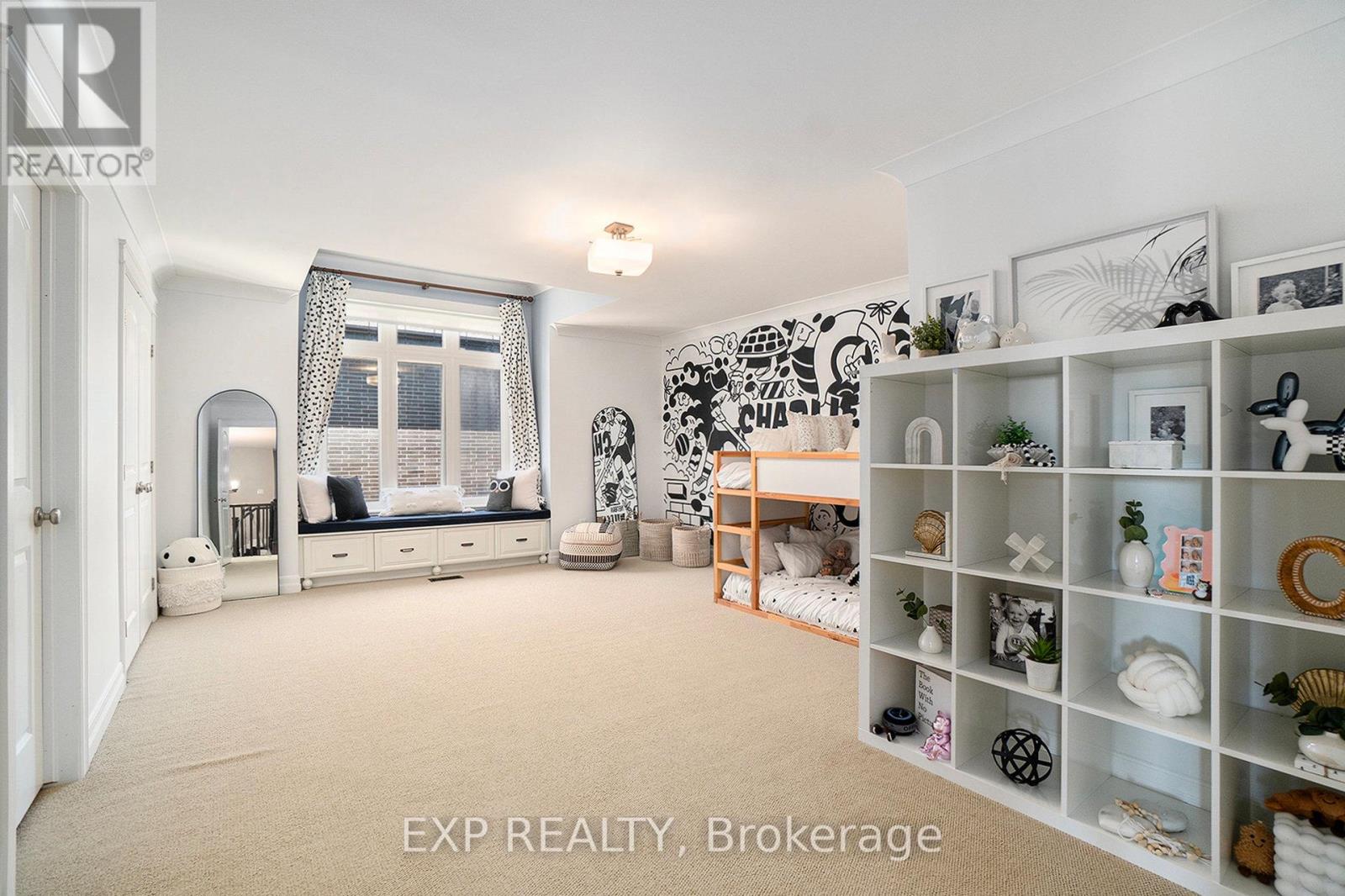 450 Lockmaster Crescent