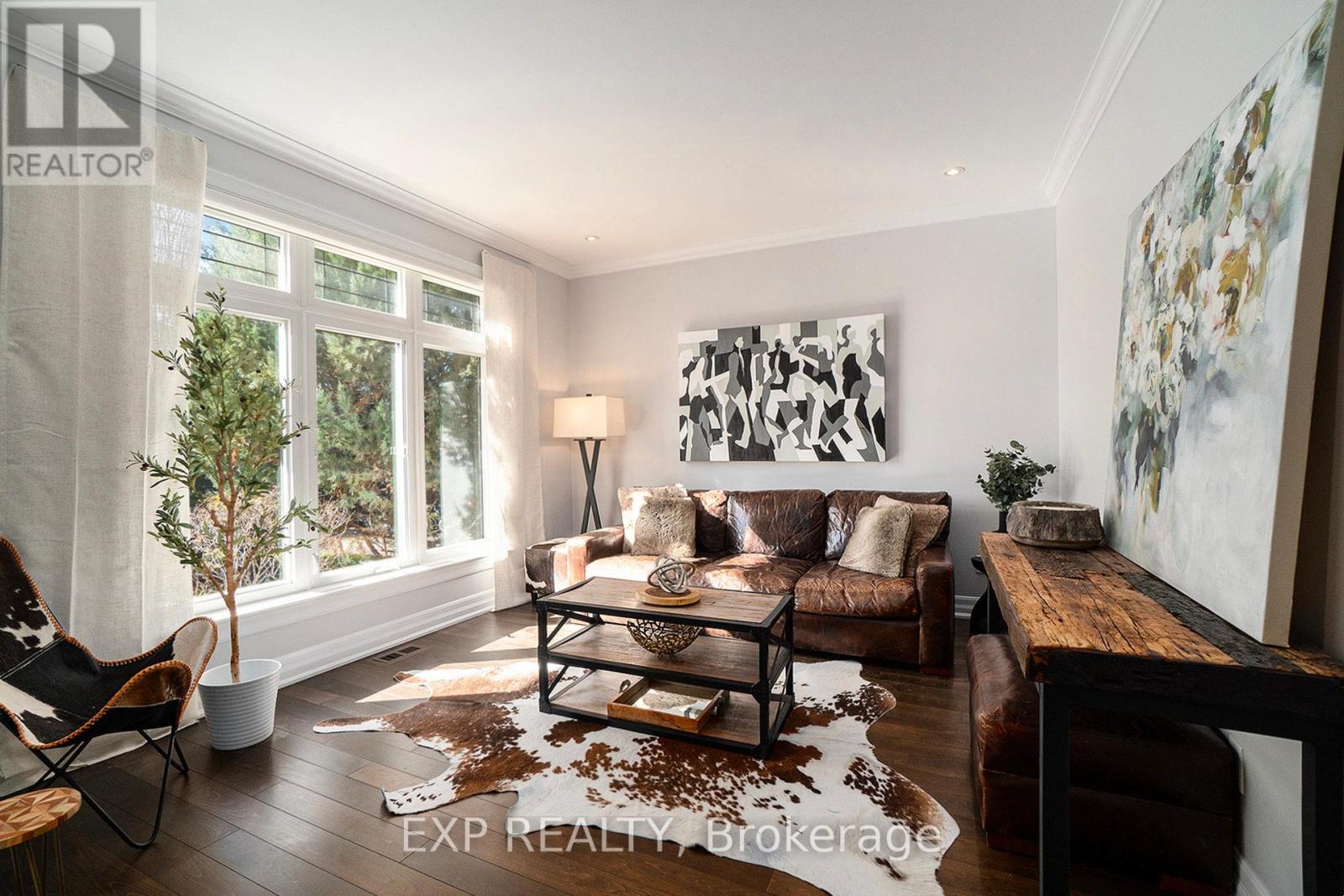 450 Lockmaster Crescent