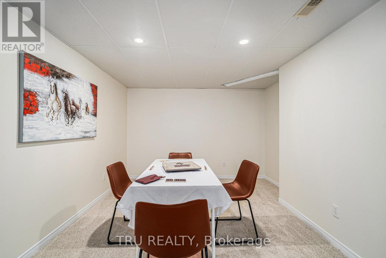 70 Dr. Gordon Crescent