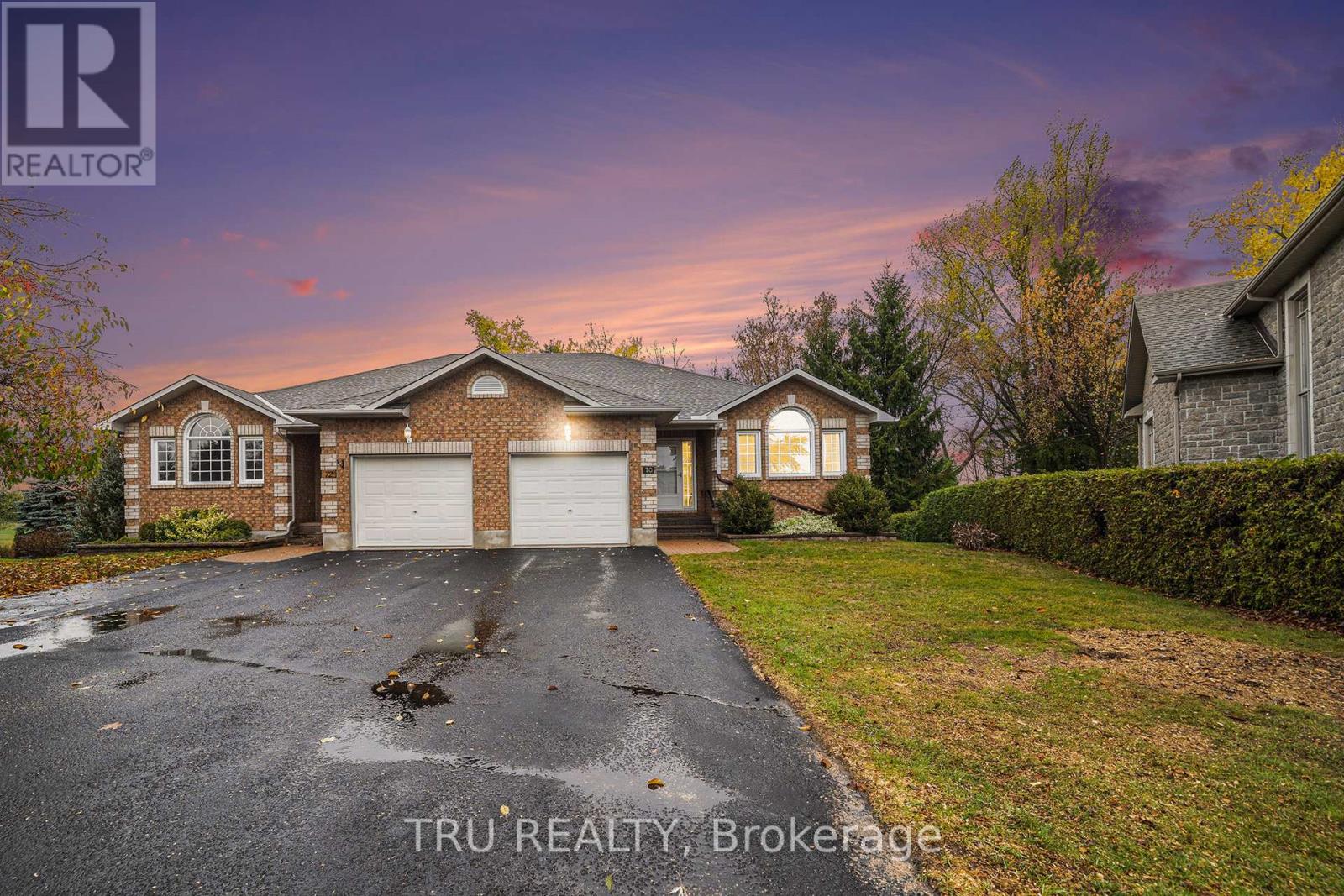 70 Dr. Gordon Crescent