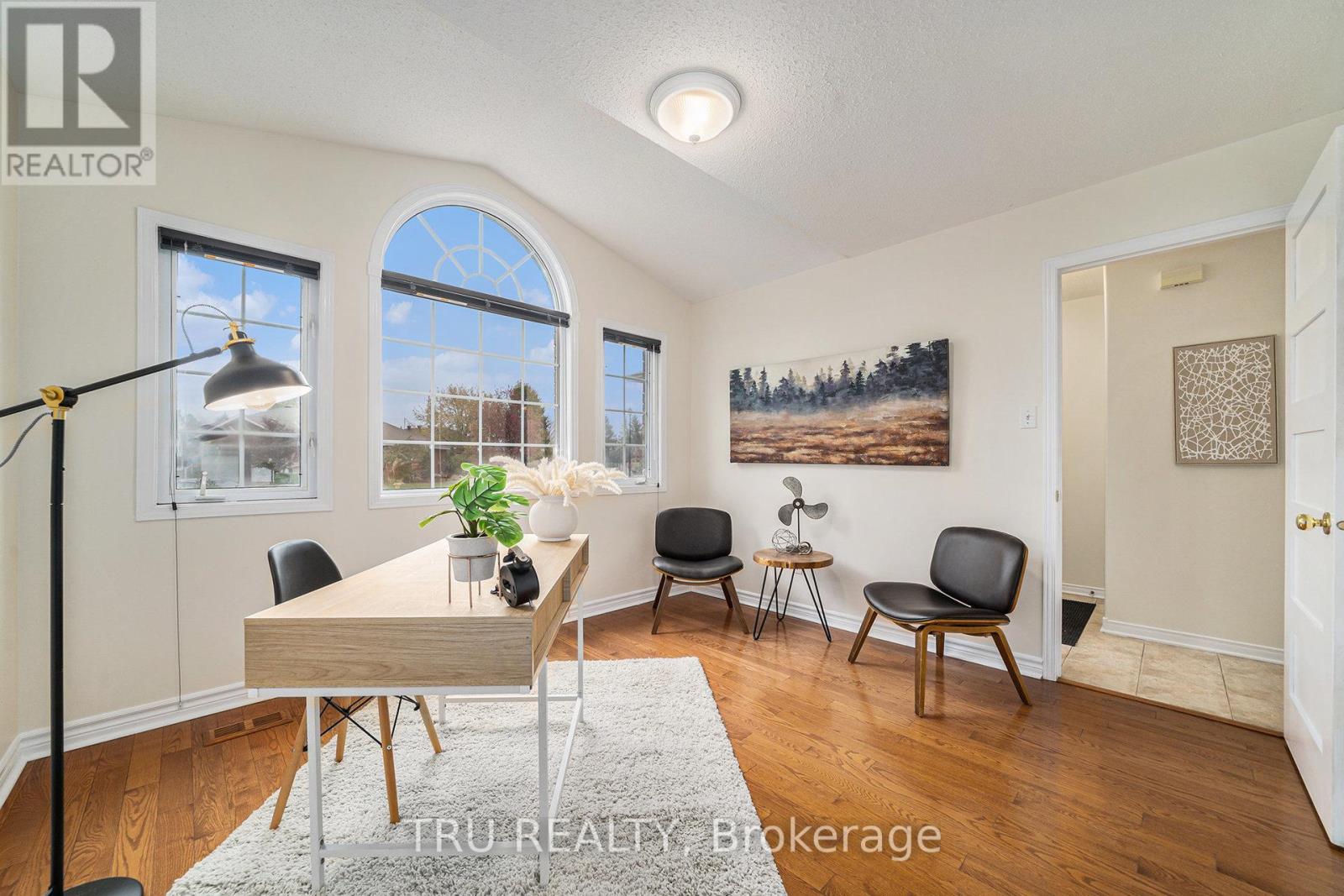 70 Dr. Gordon Crescent