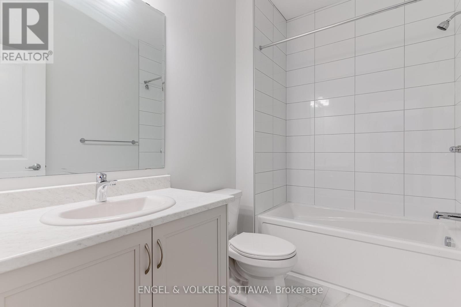 325 Elsie Macgill Walk