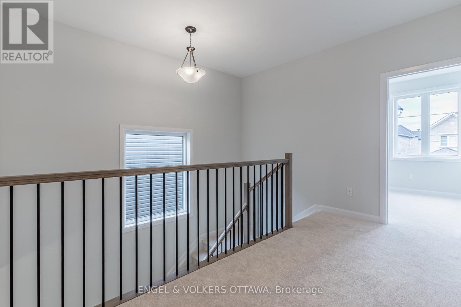 325 Elsie Macgill Walk