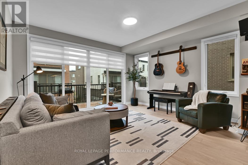 215 Makadewa Private