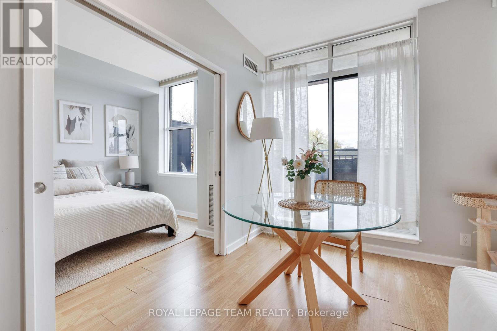 201 - 150 Caroline Avenue