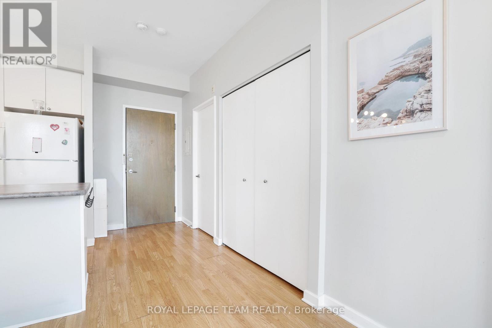 201 - 150 Caroline Avenue