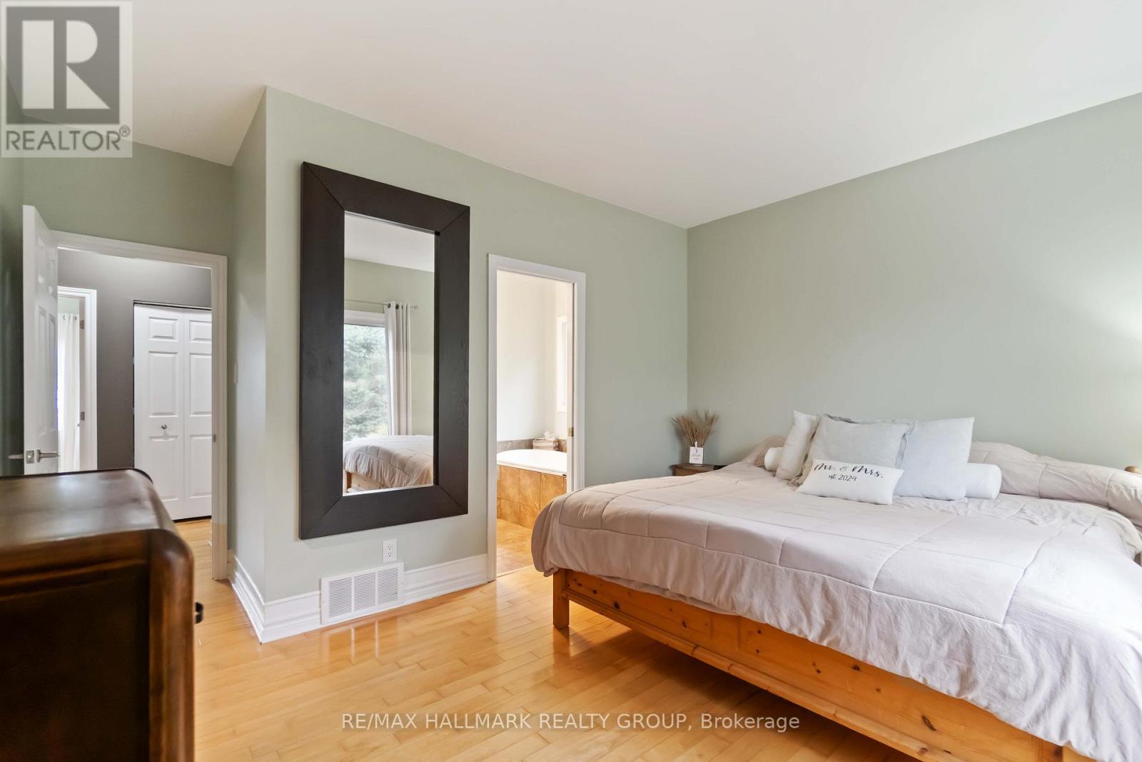 2030 Kingsley Street