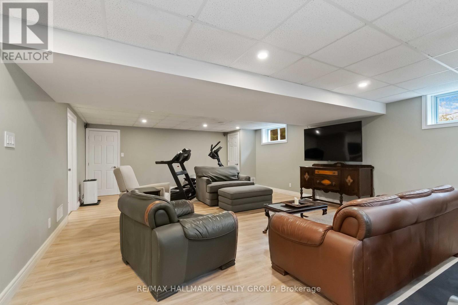 2030 Kingsley Street