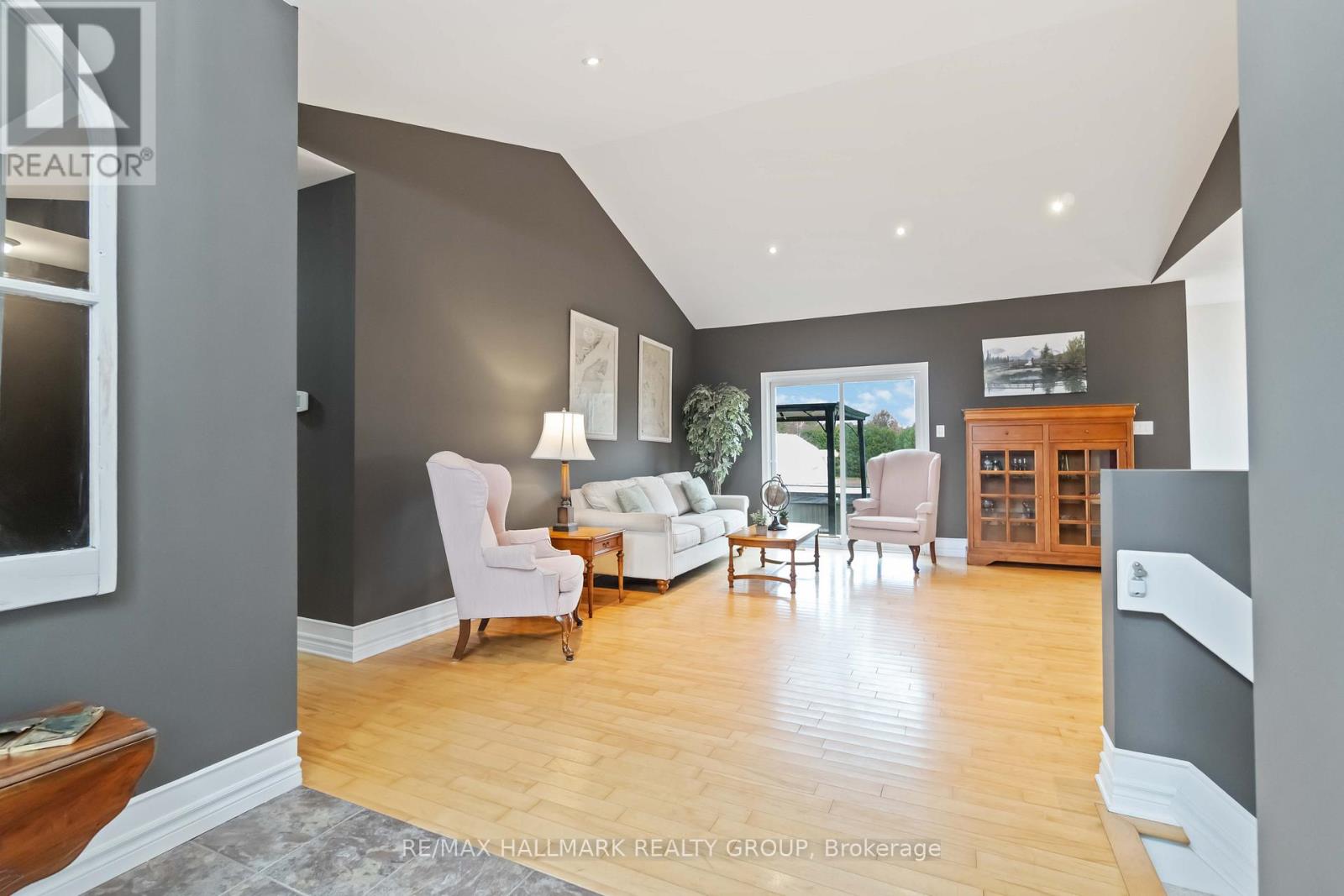 2030 Kingsley Street