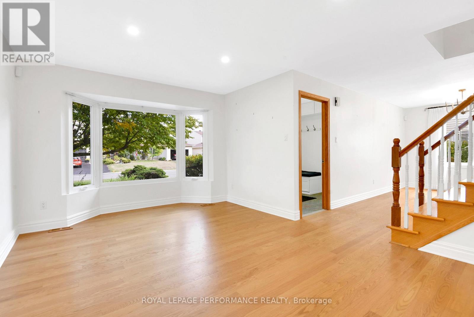 3804 Autumnwood Street