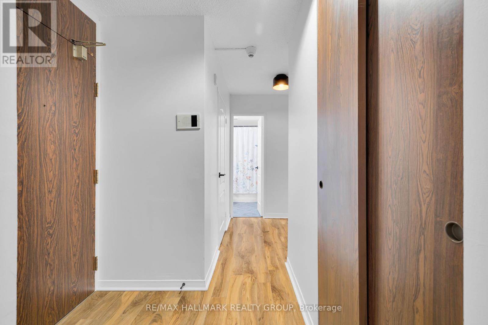 1006 - 2020 Jasmine Crescent