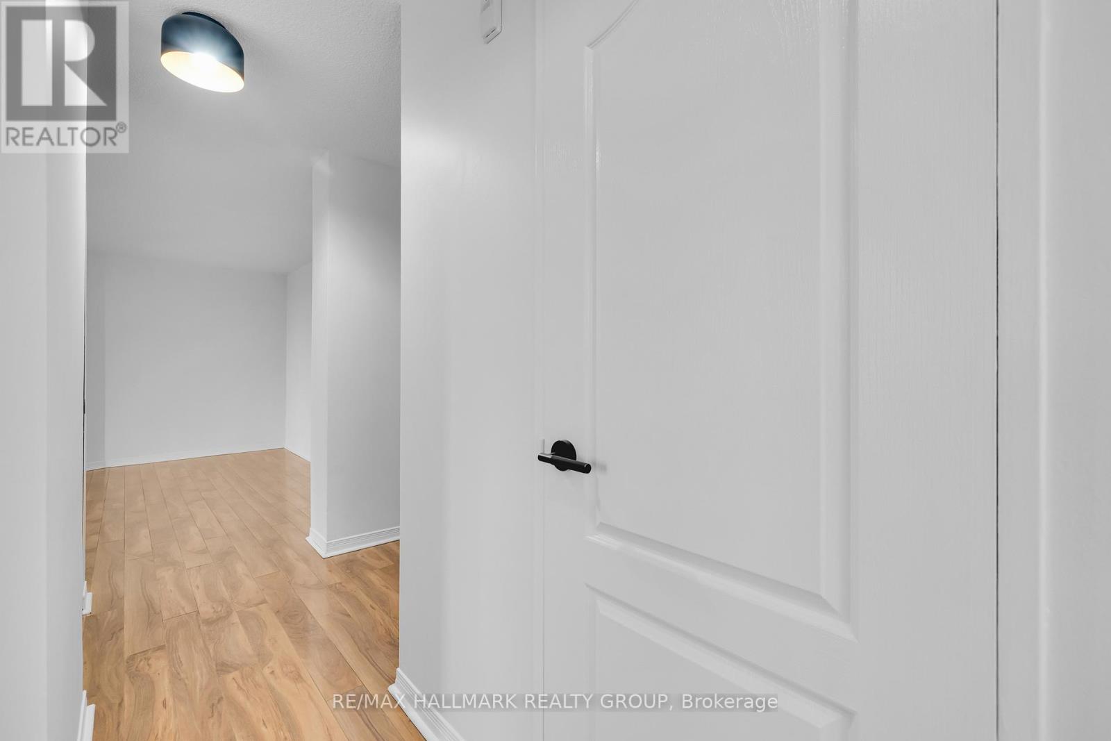 1006 - 2020 Jasmine Crescent