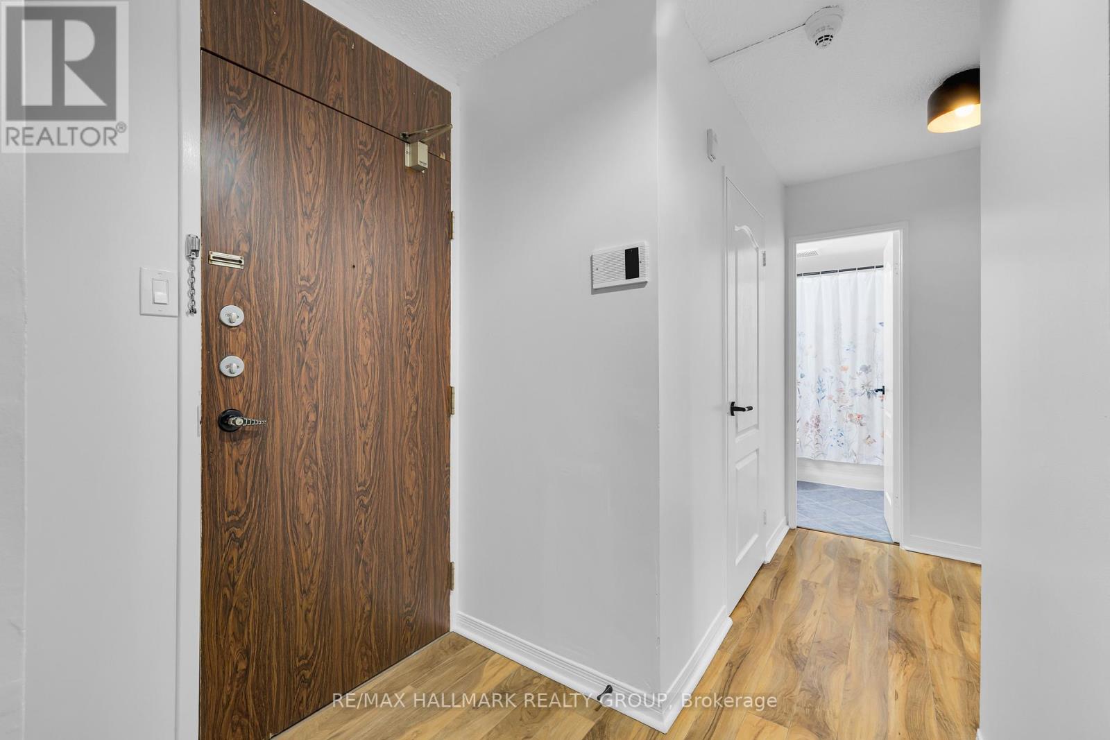 1006 - 2020 Jasmine Crescent