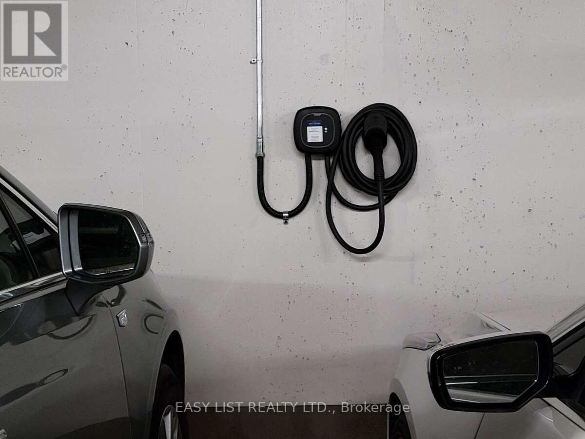 803 - 3580 Rivergate Way