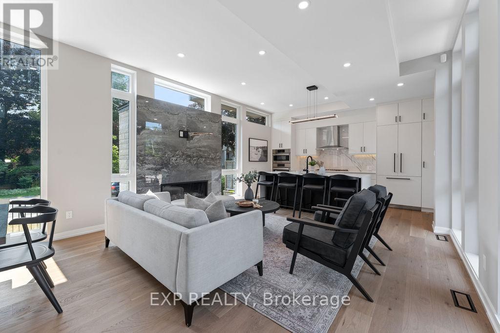 261 Dovercourt Avenue