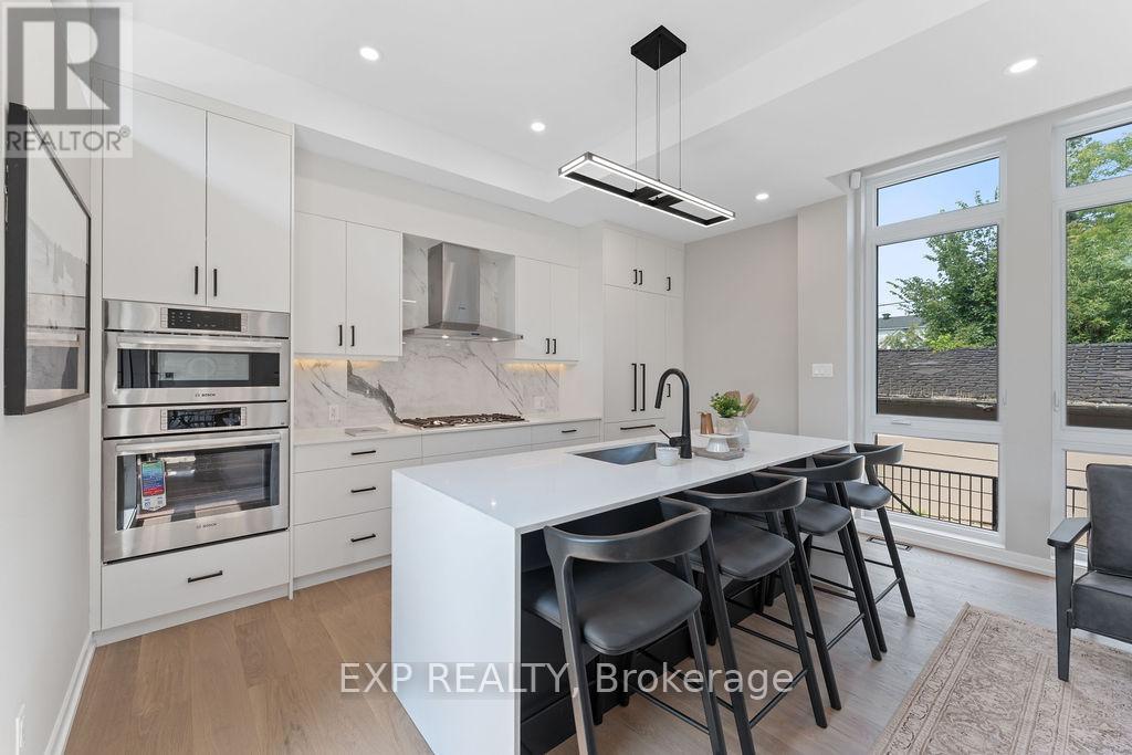 261 Dovercourt Avenue