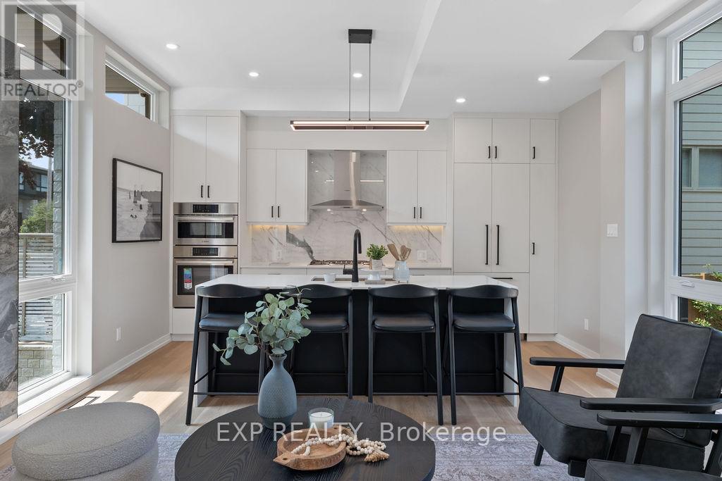 261 Dovercourt Avenue