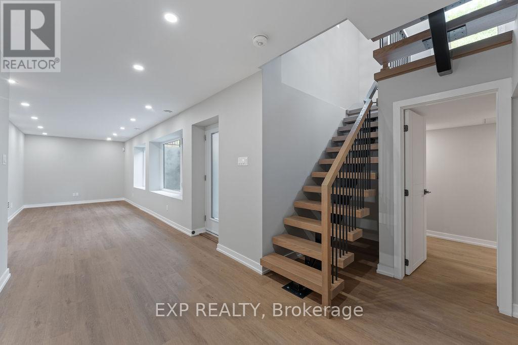 261 Dovercourt Avenue