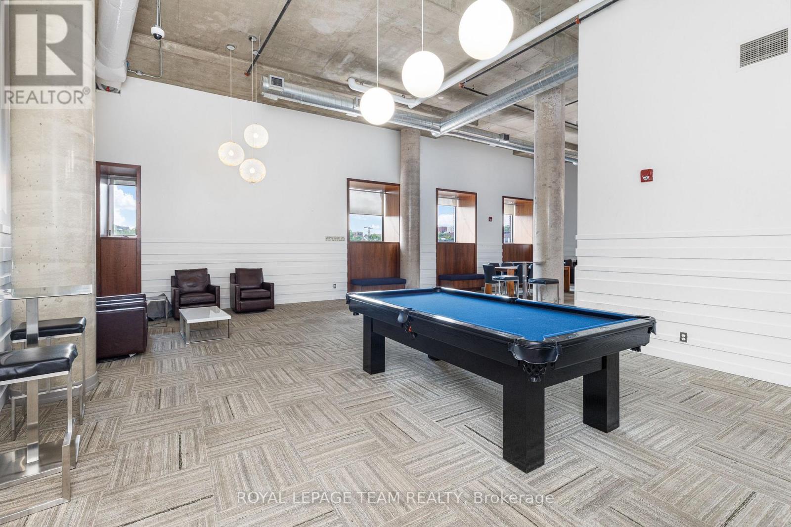 608 - 354 Gladstone Avenue