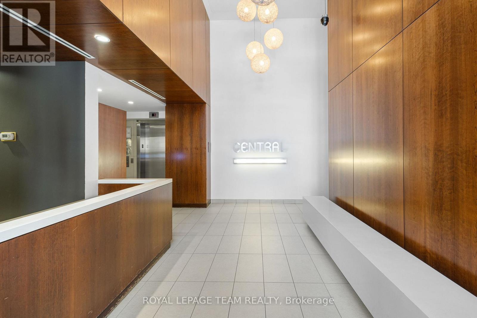 608 - 354 Gladstone Avenue