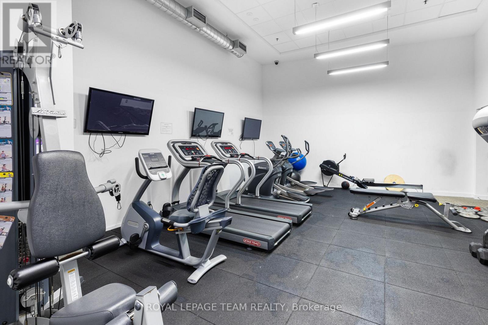 608 - 354 Gladstone Avenue