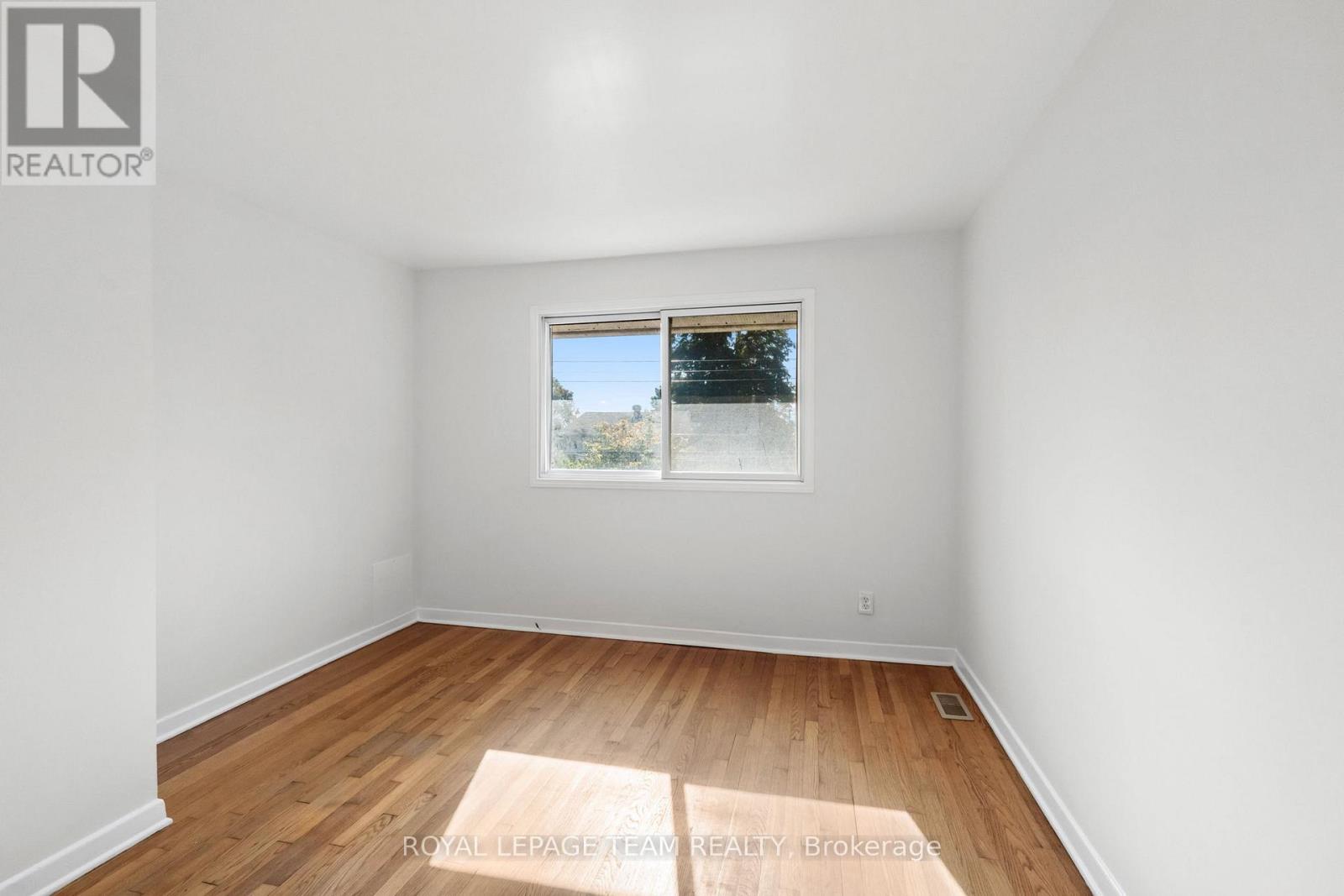 1308 Summerville Avenue