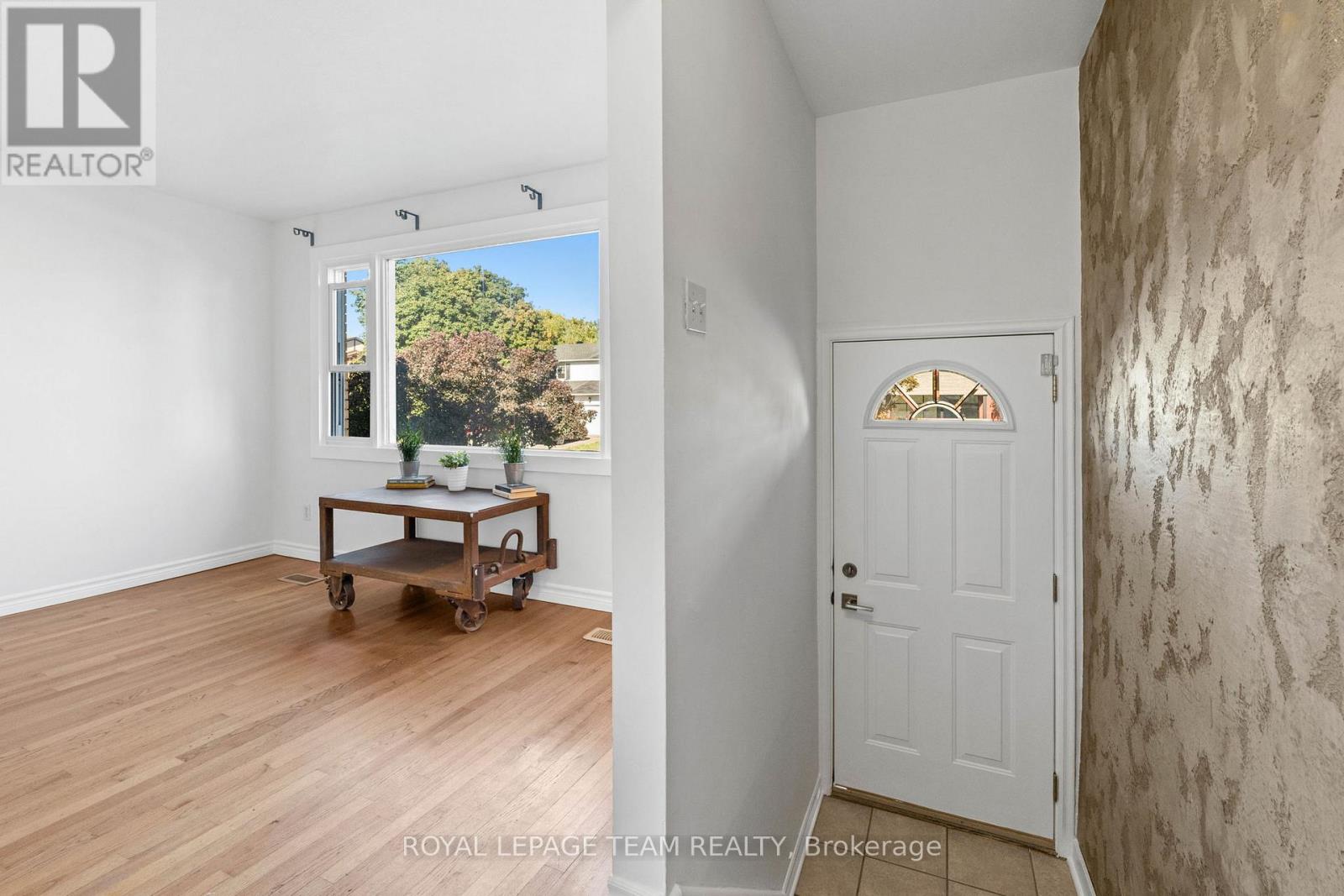 1308 Summerville Avenue