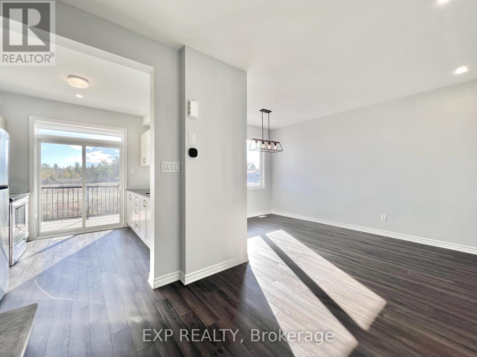 2076 Leinster Circle